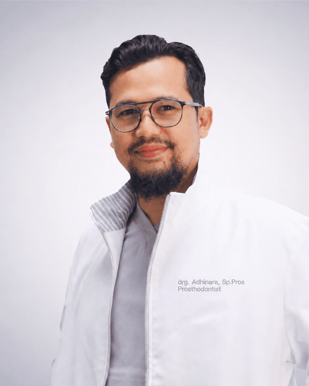 drg. Adhinara, Sp.Pros