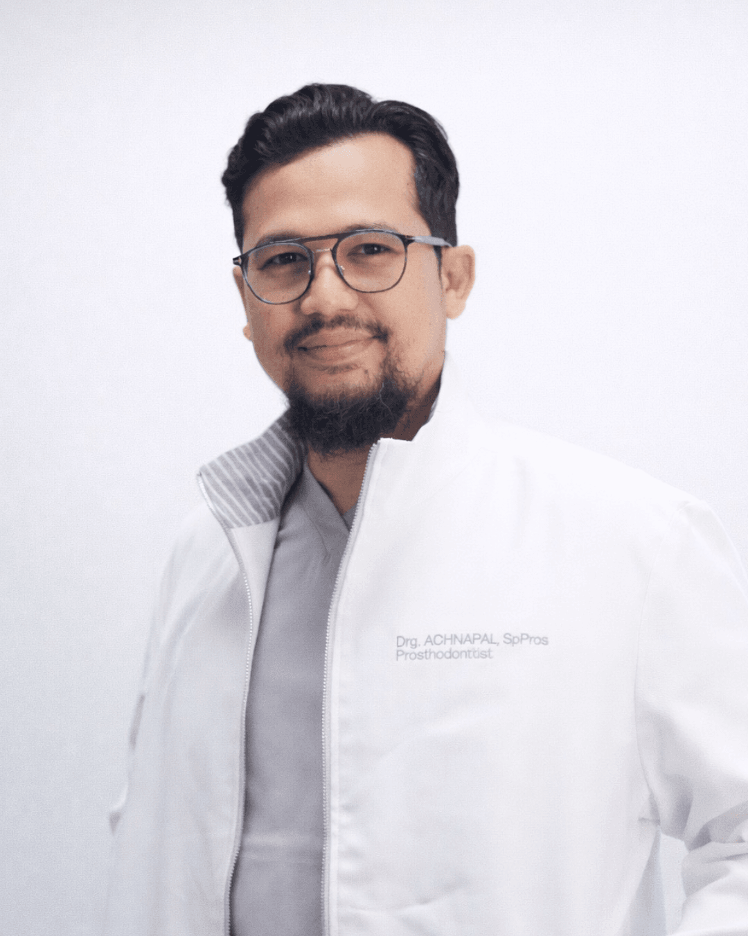 drg. Adhinara, Sp.Pros
